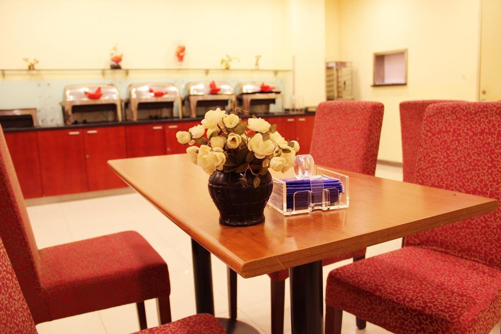 Hanting Hotel Shanghai Lujiabang Road Zewnętrze zdjęcie